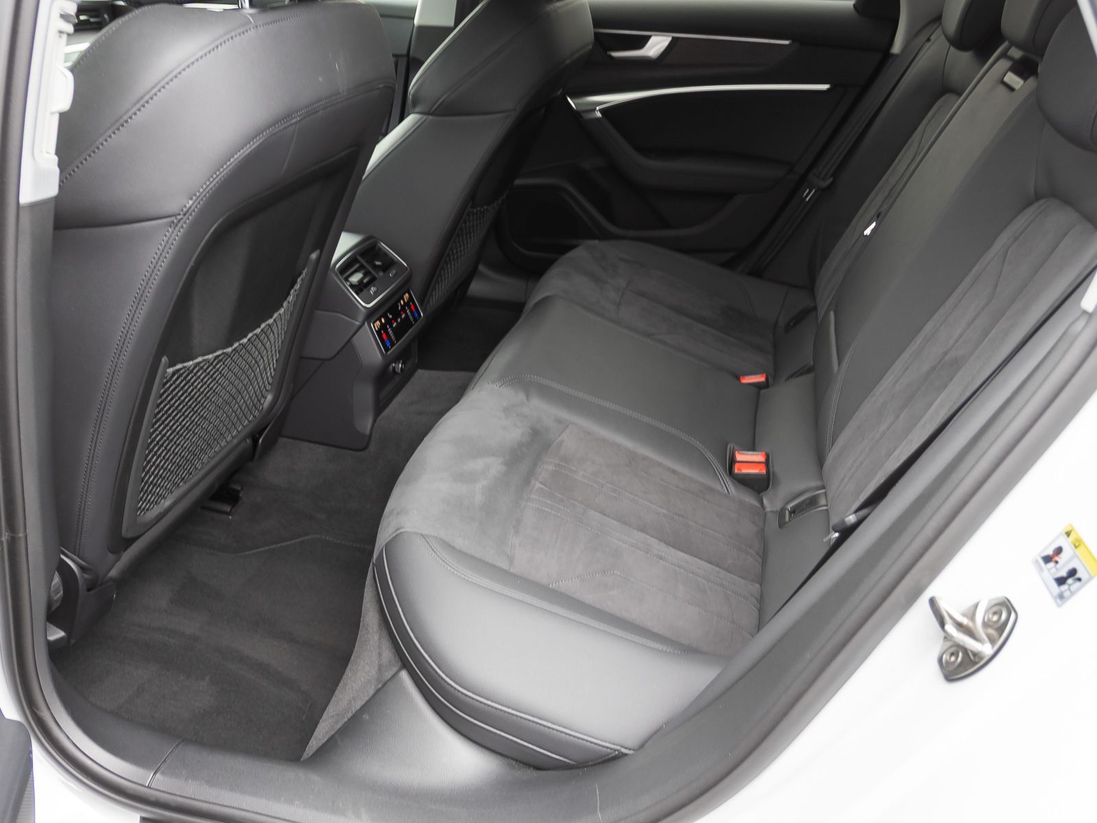Audi A6 allroad quattro 55TDI Navi Matrix HuD Luftfed foto 21