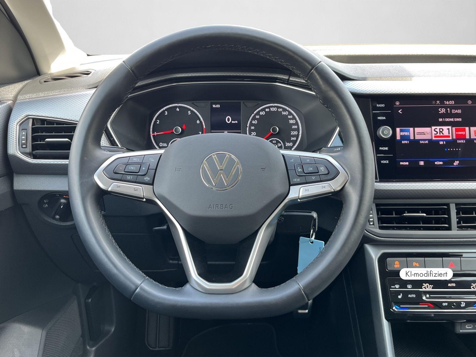 Volkswagen T-Cross Active 1.0 TSI LED KAMERA APP-CONNECT