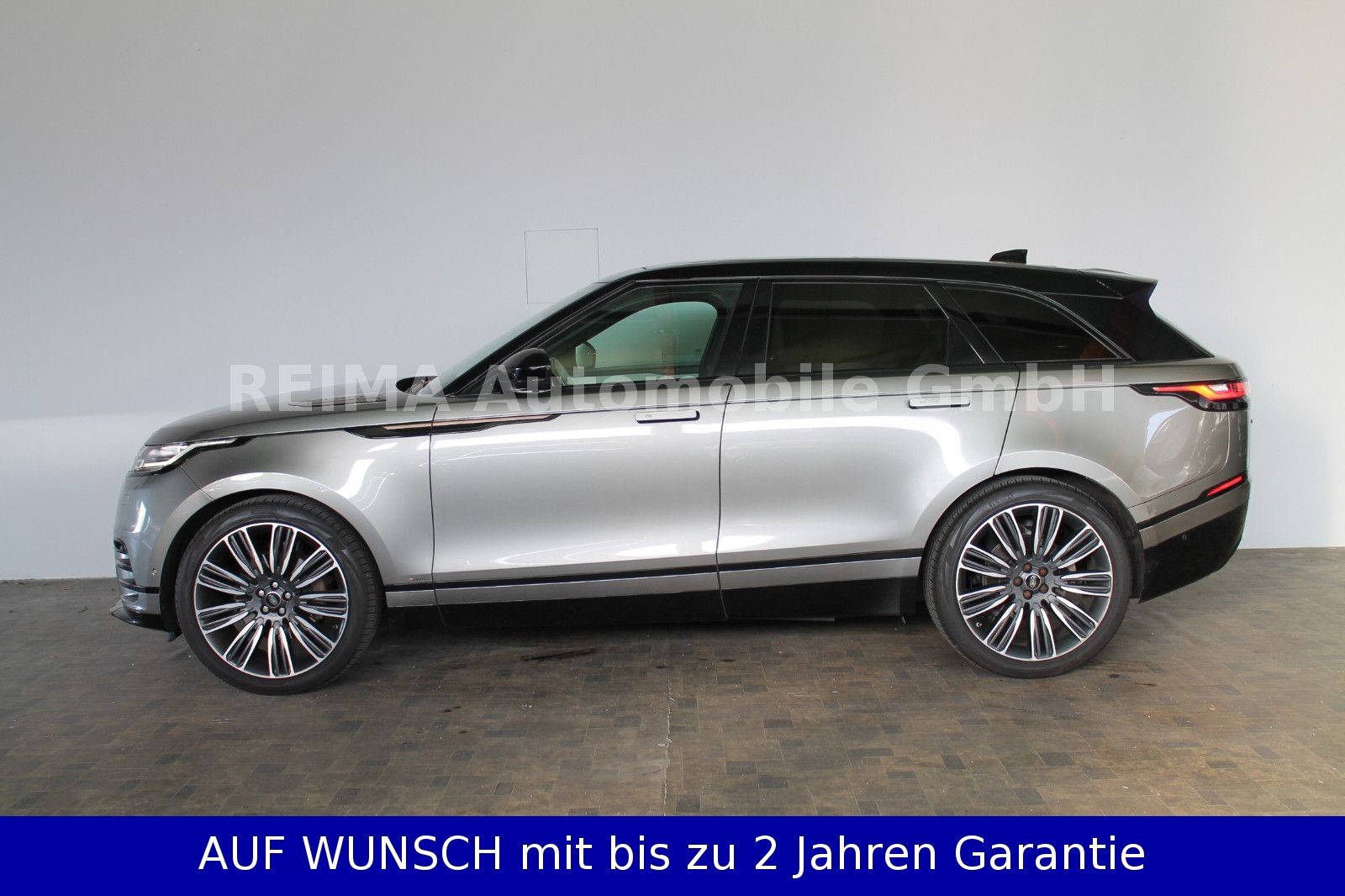 Fahrzeugabbildung Land Rover Range Rover Velar 3,0D AWD HSE R-Dynamic, ACC,