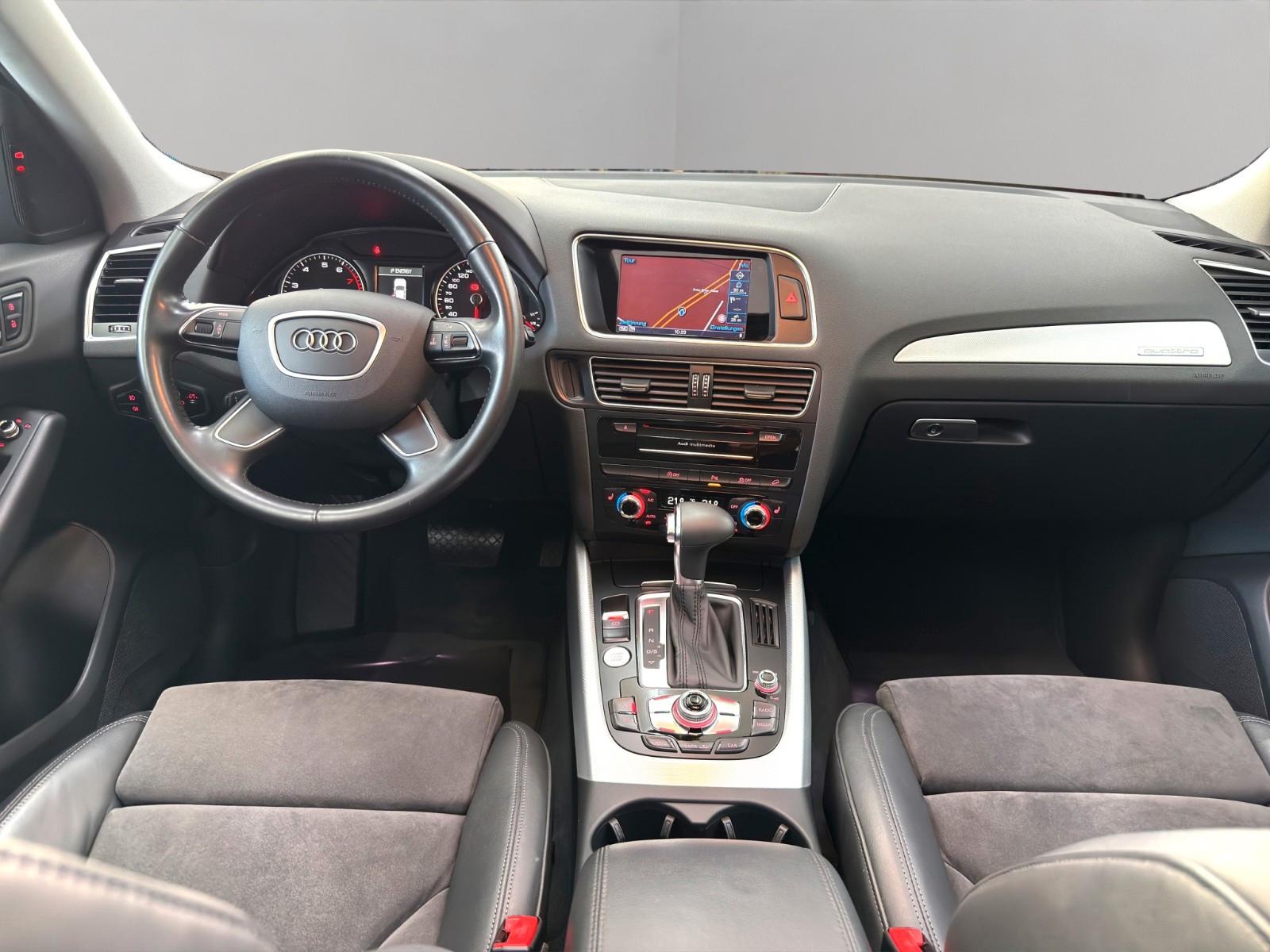 Audi Q5 2.0 TFSI Quattro*1.Hand*25.300Km*Audi Scheckh