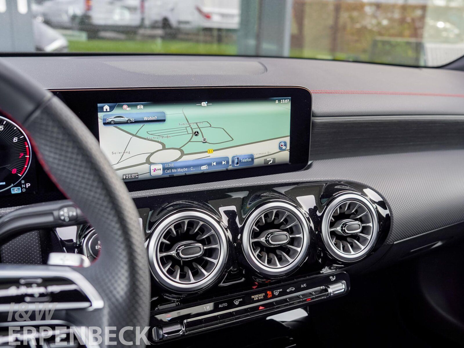 Fahrzeugabbildung Mercedes-Benz CLA 200 AMG Kamera Keyless LED Night Totwinkell