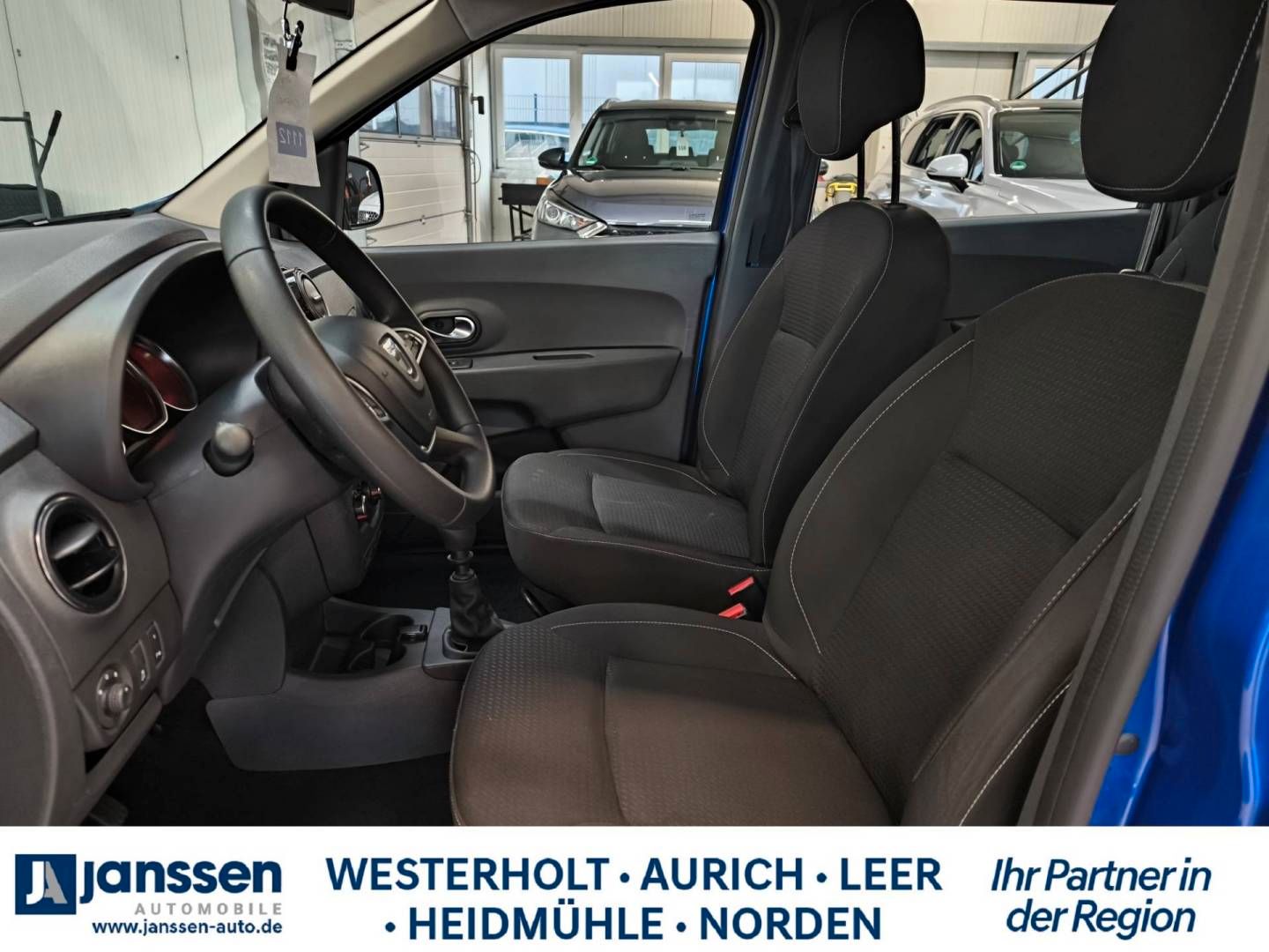 Fahrzeugabbildung Dacia LODGY Comfort TCe 100 GPF 7-Sitzer