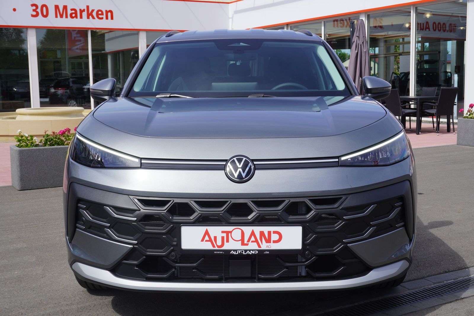 Volkswagen T-Roc 1.5 eTSI DSG n.Modell LED ACC Kamera AHK imagem 2