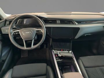 Audi Q8 e-tron - 6