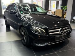 MERCEDES-BENZ E 250 T Avantgarde*WIDE*LEDER*HEADUP*360*AMBIENT