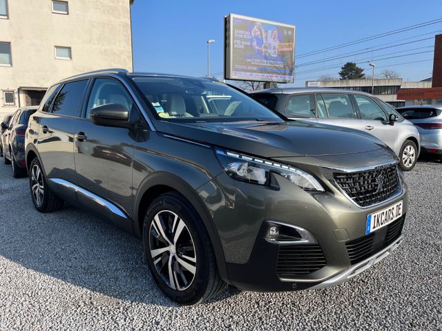 Peugeot 5008 Allure ALU KAMERA180° LED PANORAMA 7-Sitzer