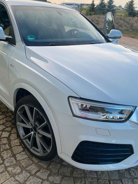 Image of Audi Q3