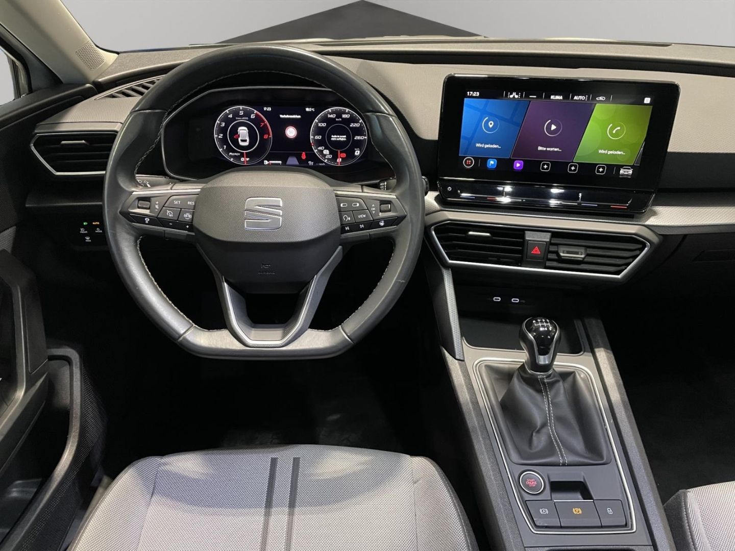 Fahrzeugabbildung SEAT Leon Sportstourer Style 1.5 TSI EU6d