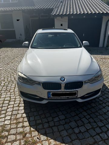 BMW 328i Sport Line Sport Line