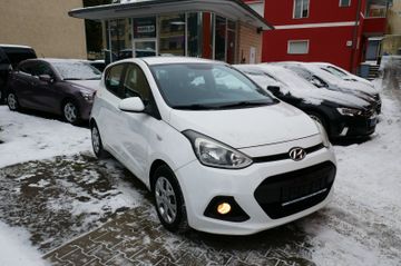 Fahrzeugabbildung Hyundai i10 Trend, Lenkrad und Sitzheizung