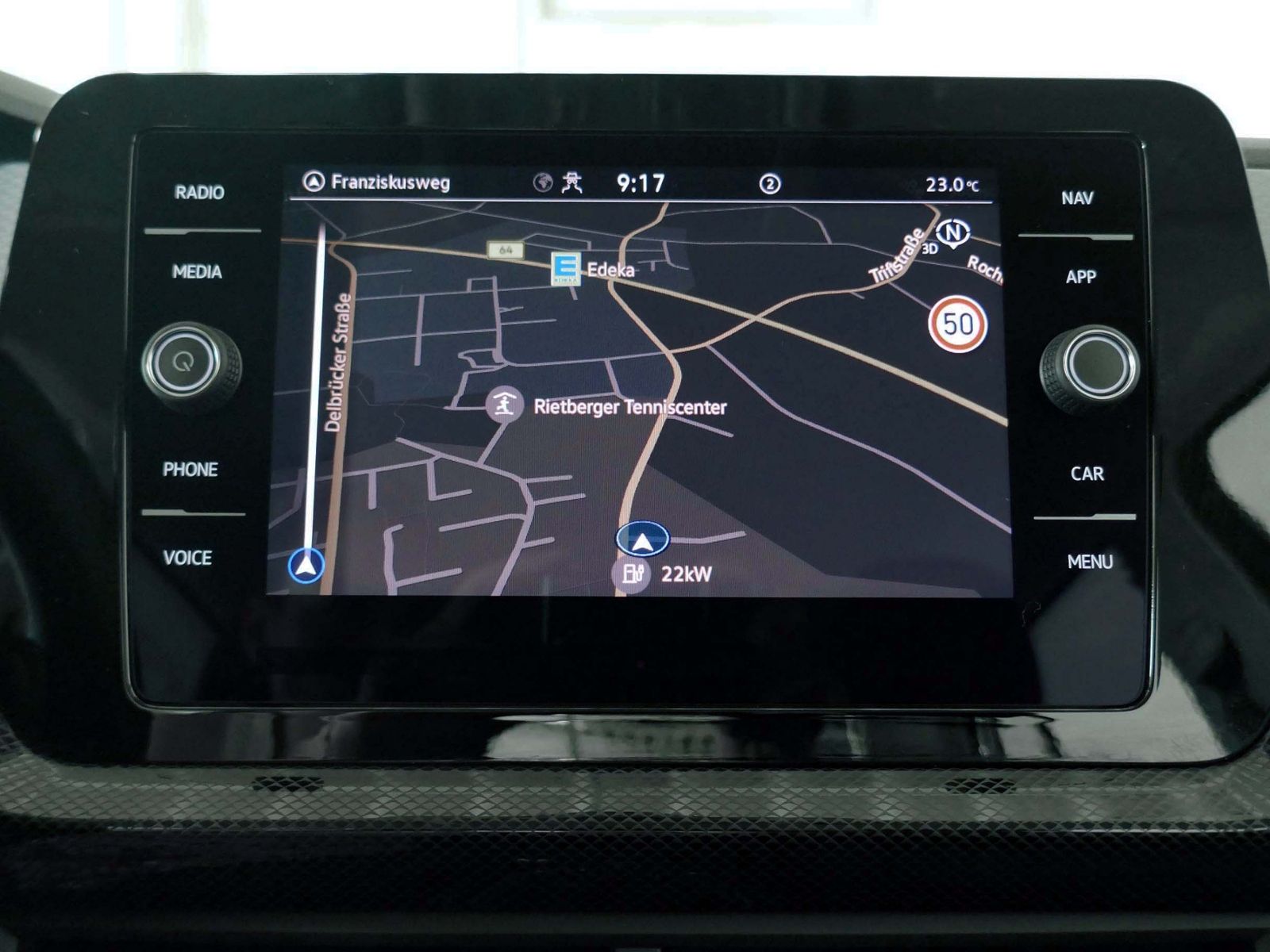 Fahrzeugabbildung Volkswagen T-Cross Life 1.0 TSI DSG | LED RFK ACC Navi DAB+