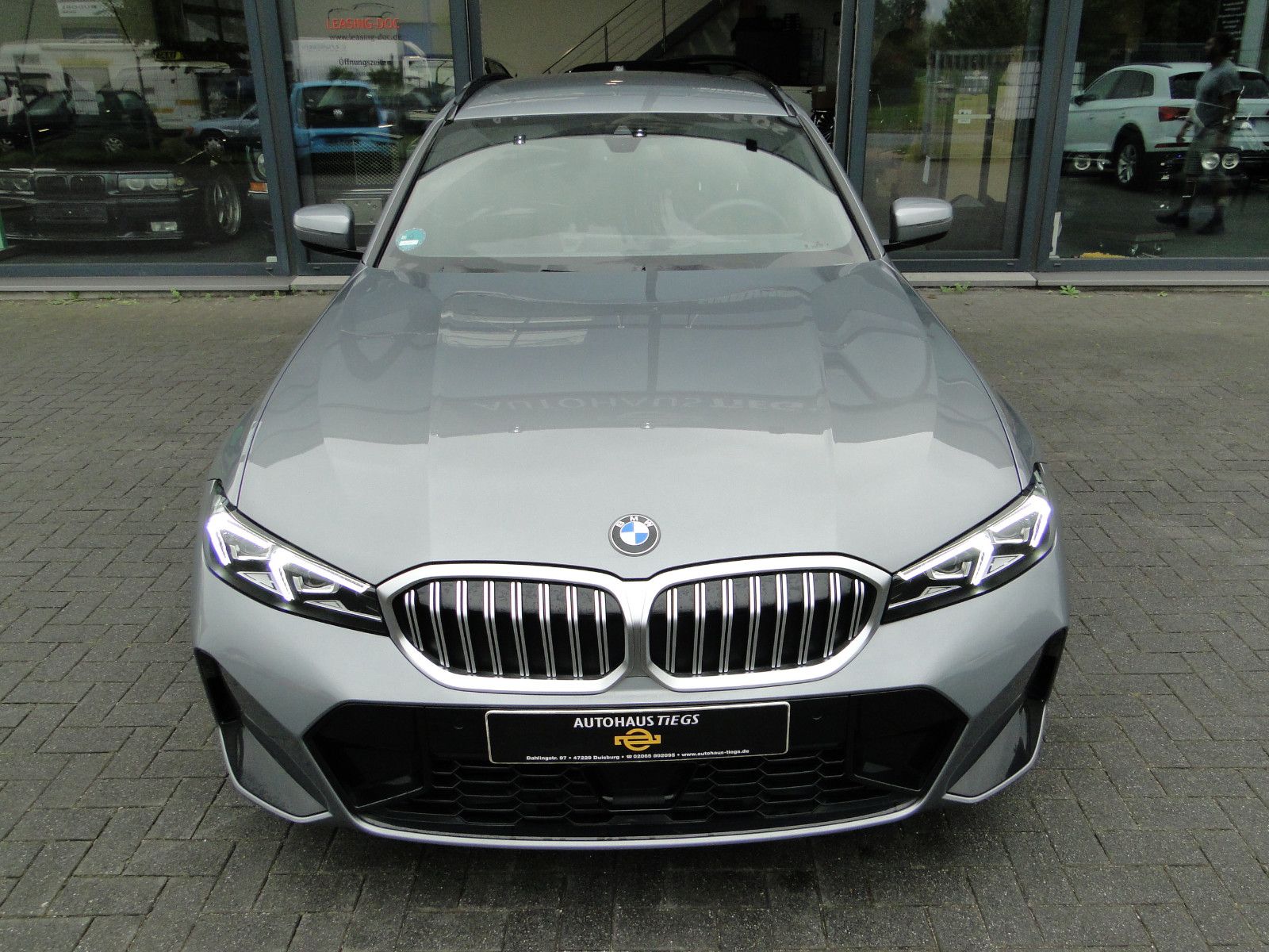 BMW 330i Touring xDrive M Sport foto 14