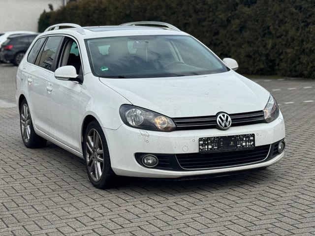 Fahrzeugabbildung Volkswagen Golf 1.4 TSI Highline Variant Motor läuft