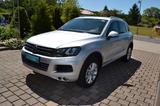 Volkswagen Touareg V6 TDI BMT/Xenon/SHZ+KÜ/NAVI/ACC/AHK/PDC - Volkswagen Touareg aus 2010: V6