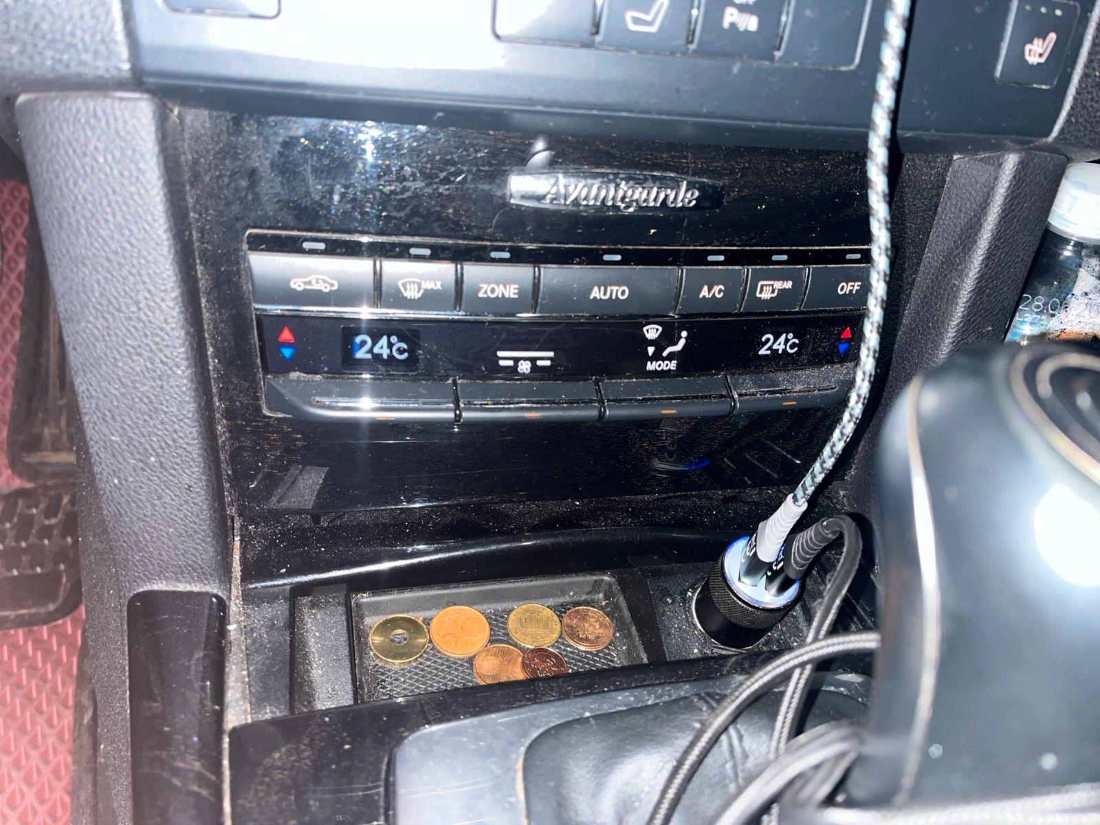 Mercedes-Benz E220 2011 — photo 6