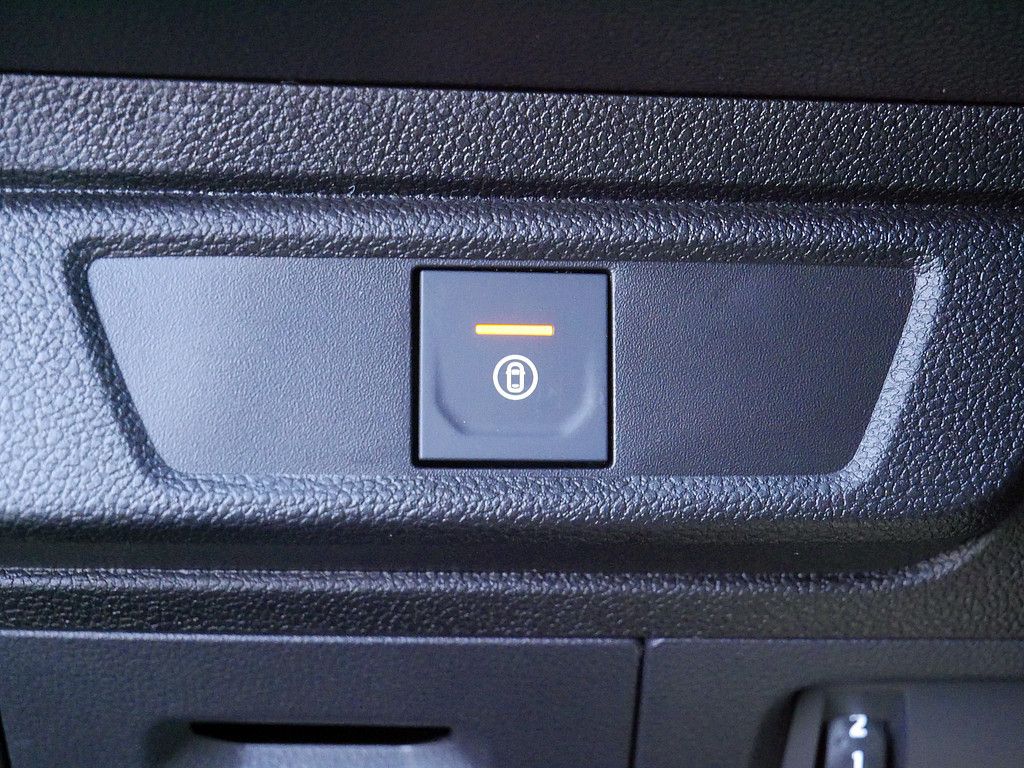 Fahrzeugabbildung Dacia Jogger Extreme TCe 110 5-Sitzer