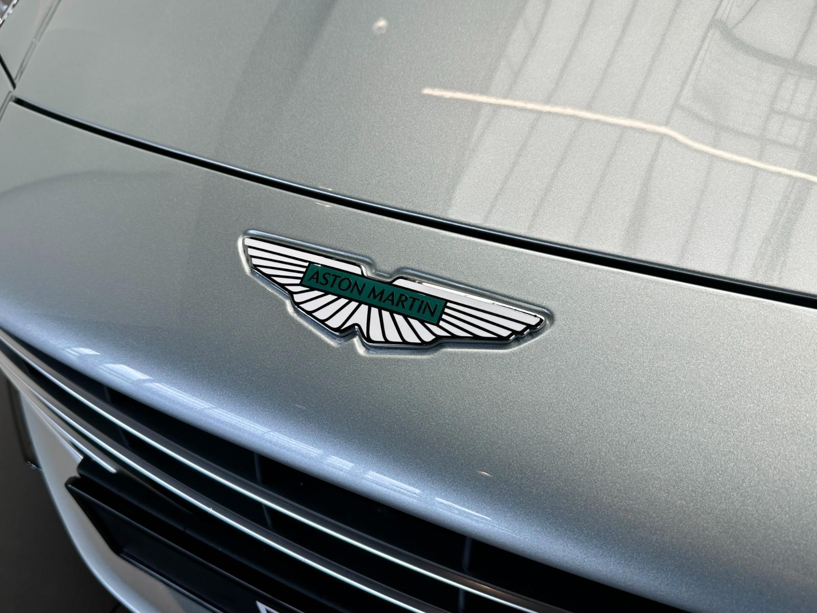 Aston Martin DB12 Volante -Titanium Silver -Havana Interieur