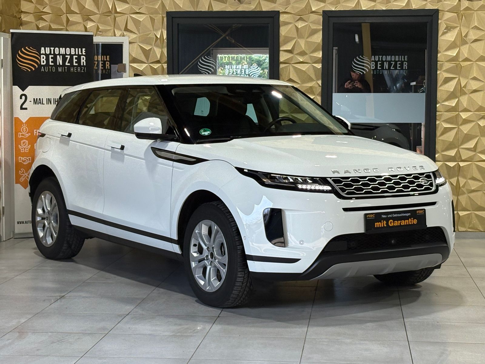 Fahrzeugabbildung Land Rover Range Rover Evoque S Hybrid/P300/360°/APPLE/NAVI