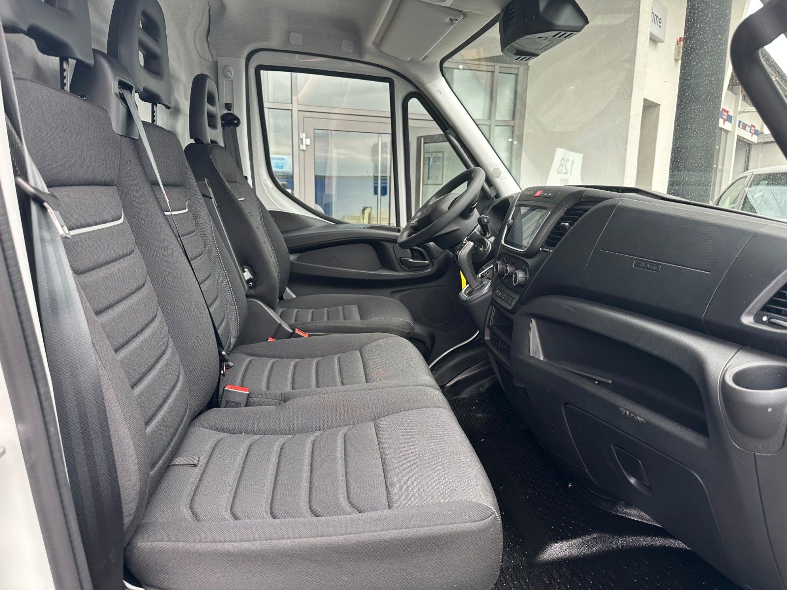 Fahrzeugabbildung Iveco Daily 35S16 HA8 3.0L *R4.100mm*Automatik*Kamera*