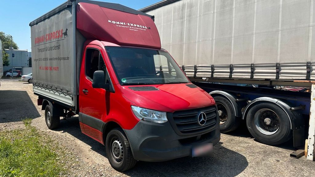 Image of Mercedes-Benz Sprinter