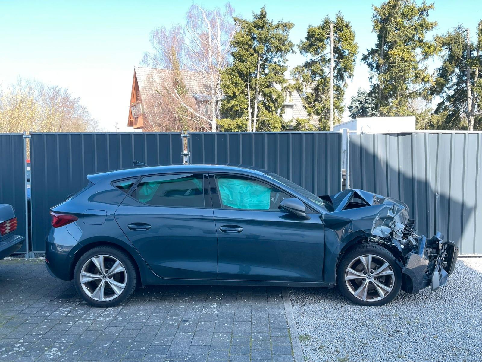 Seat Leon FR 1.5 TSI*ACC*CarPlay*LED*Navi*MirrorLink*