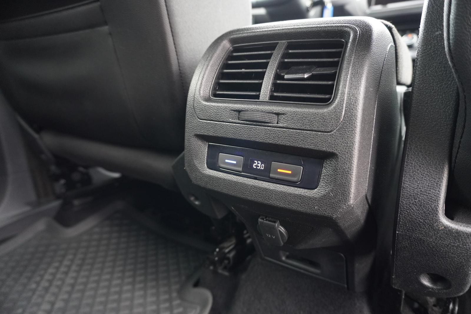 Volkswagen Touran 1.5 TSI DSG IQ.DRIVE 7-Sitzer Navi ACC, миниатюра 26