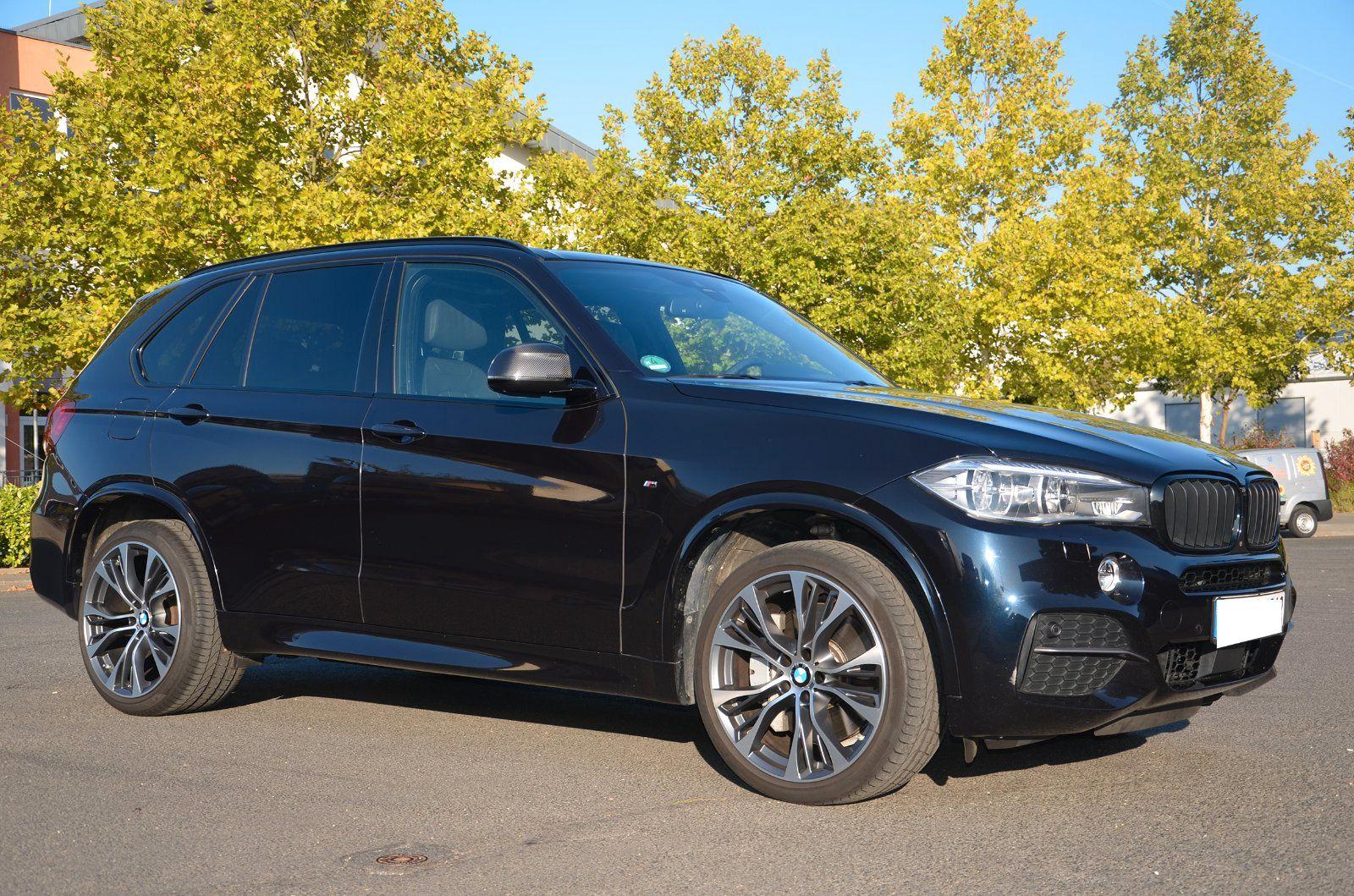 BMW X5 M50