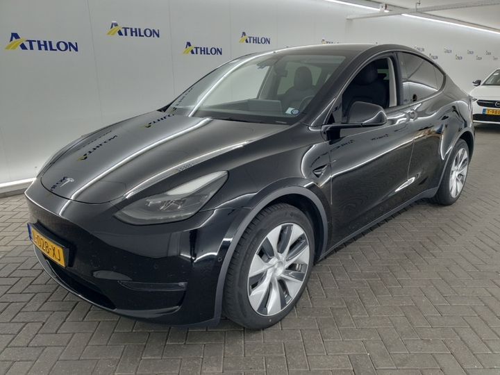Tesla Model Y Long Range 351pk AWD [ TREKHAAK+AUTOPILO