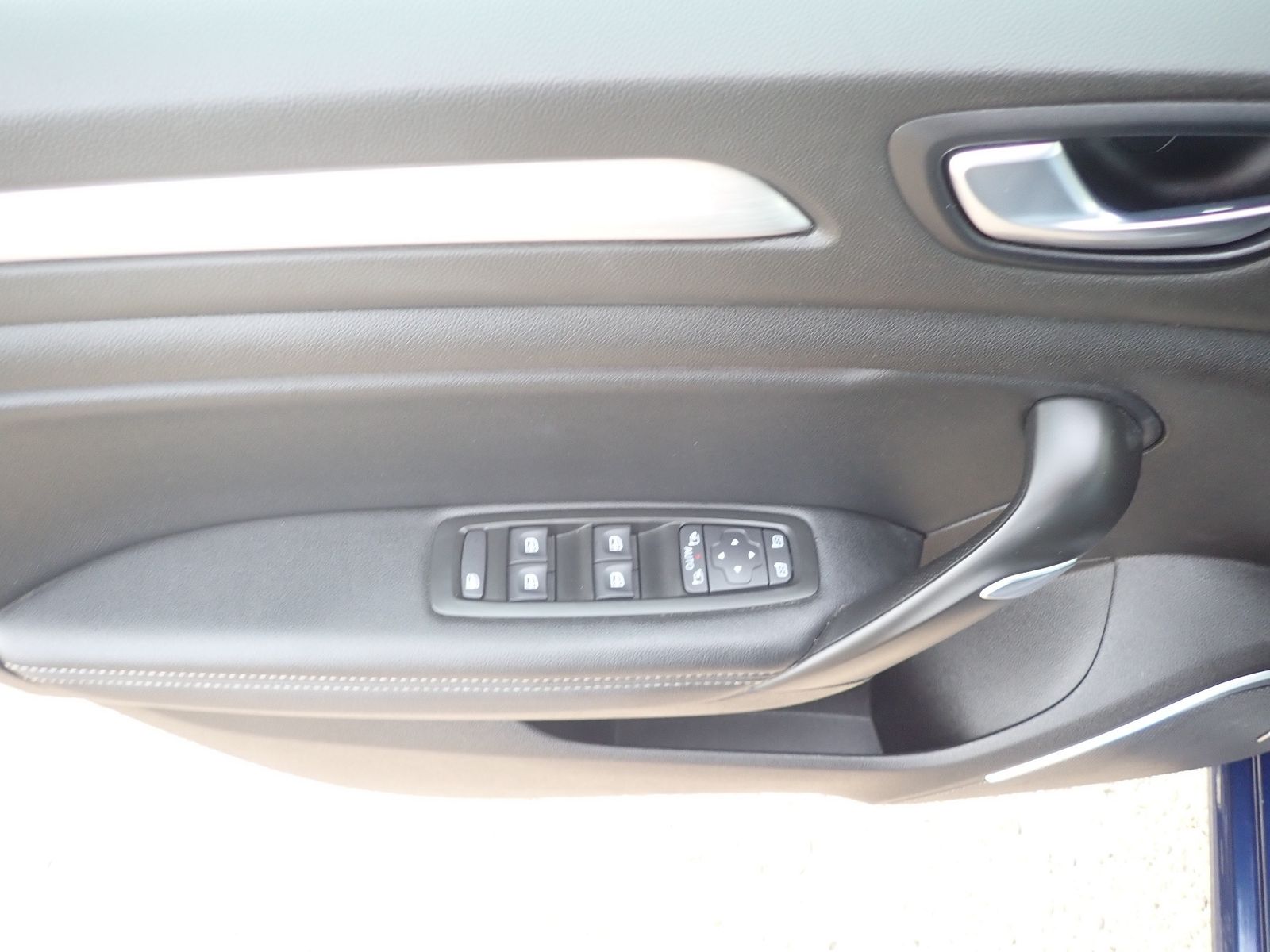 Fahrzeugabbildung Renault Megane IV Grandtour BOSE-Edition dCi 150 EDC