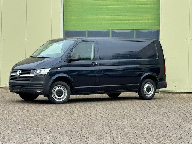 Volkswagen T6.1 Transporter 2.0 TDI Kasten lang/AHK/Navi.