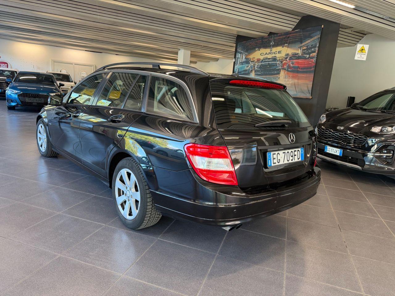 Mercedes-Benz C200 2011 — двигун 2.143 cm³, 136 HP (100kW)