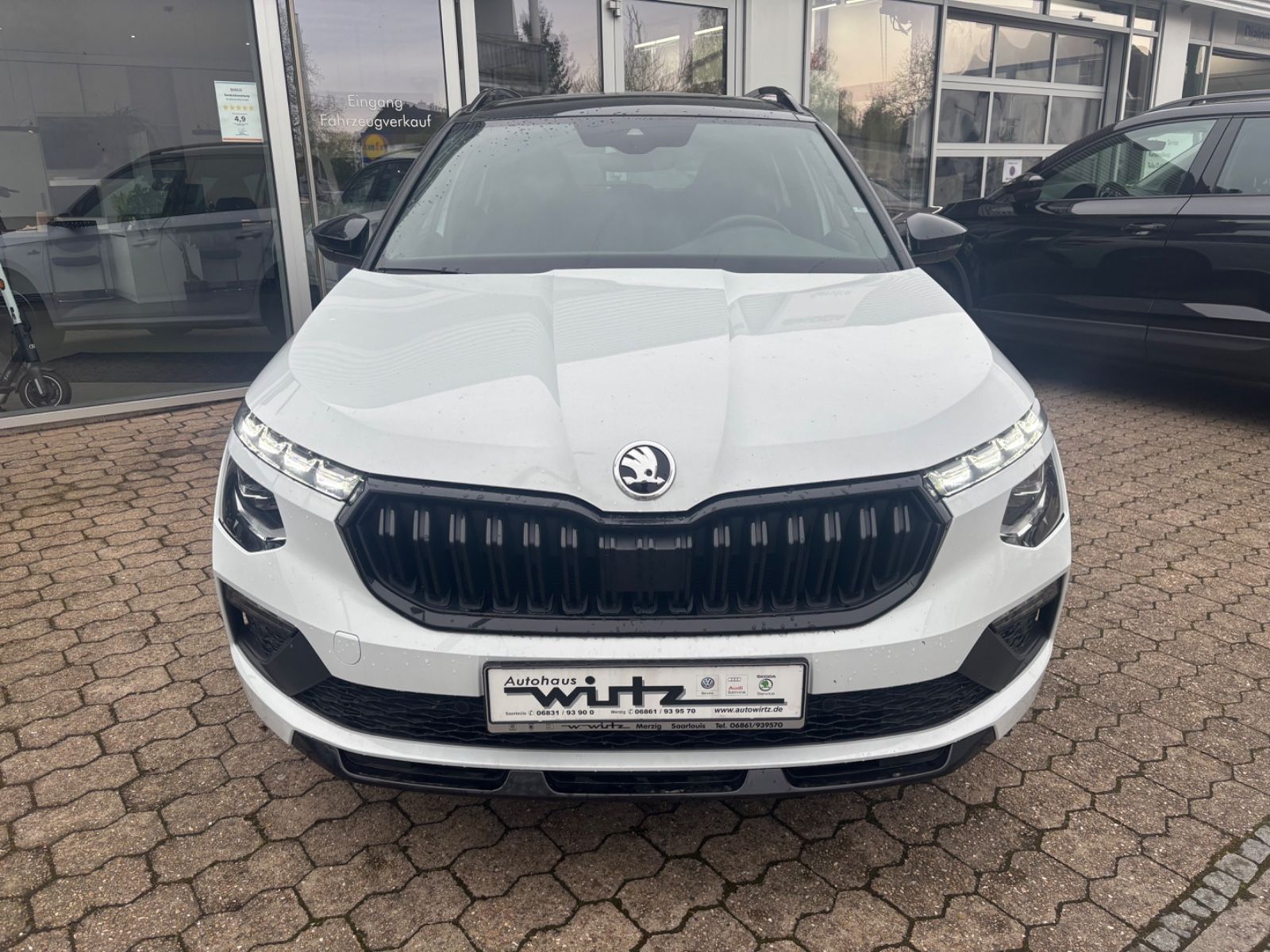 Fahrzeugabbildung SKODA Kamiq 1.0 TSI KAM PANO Monte Carlo