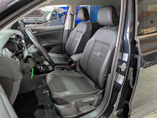Volkswagen T-Cross Style