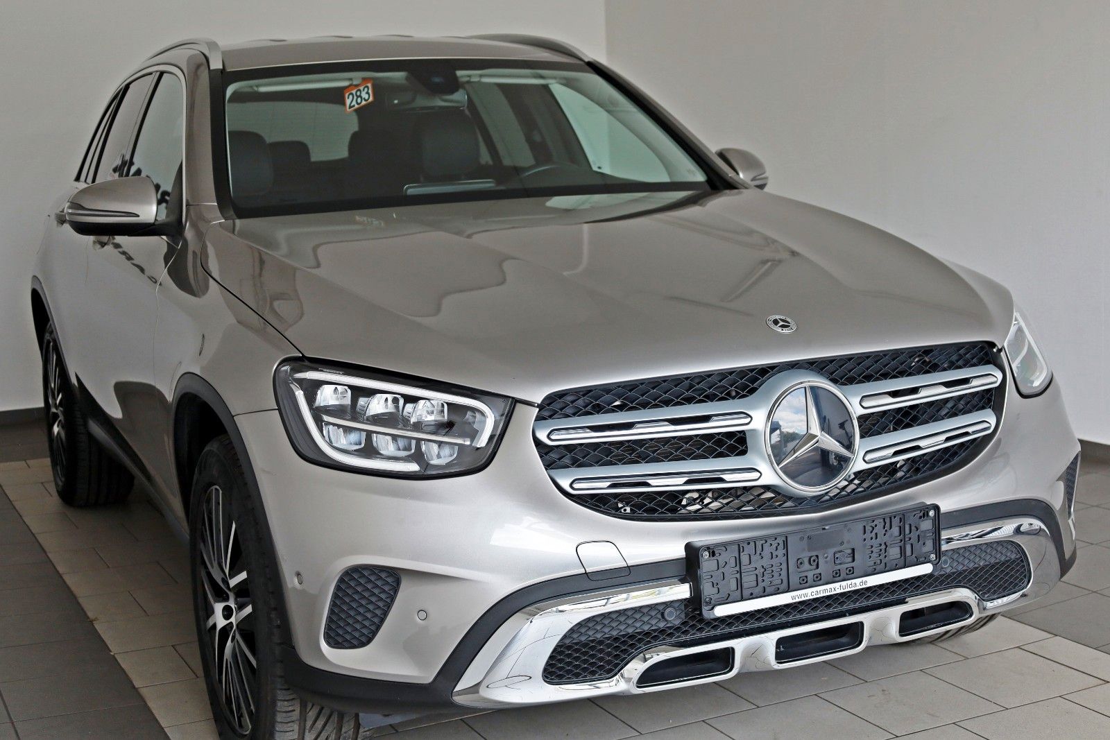 Fahrzeugabbildung Mercedes-Benz GLC 300 de 4Matic,Leder,Navi,LED,SH,Kamera,AHK