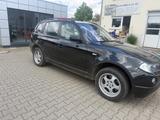 BMW X3 xDrive 20d  Leder Panorama - BMW aus 2008: Geländewagen