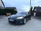 Tesla Model S 85 - 7 Sitzer Autopilot Luftfahrwerk  - Tesla aus 2014