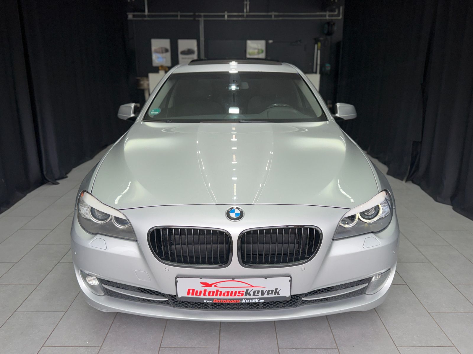 Fahrzeugabbildung BMW 530d Limousine |AUTOMATIK|PANO|NAVI|PDC