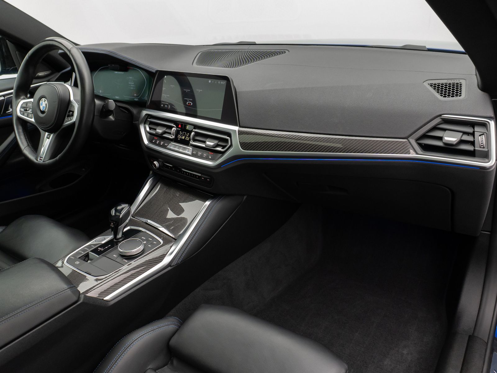 Fahrzeugabbildung BMW M440d xD Coupé 360°Glasdach HUD Laser DAB H/K