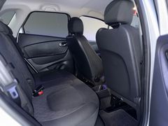RENAULT Captur Limited - Thumbnail 24