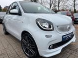 Smart ForFour*BRABUS-PAKET*90PS-TURBO*PANORAMA* - gebrauchte Smart ForFour aus dem Jahr 2017