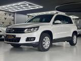 Volkswagen Tiguan 2.0 TDI LOUNGE 4MOTION PANO/DSG/CAM/XENON - VW Tiguan Gebrauchtwagen in Braunschweig