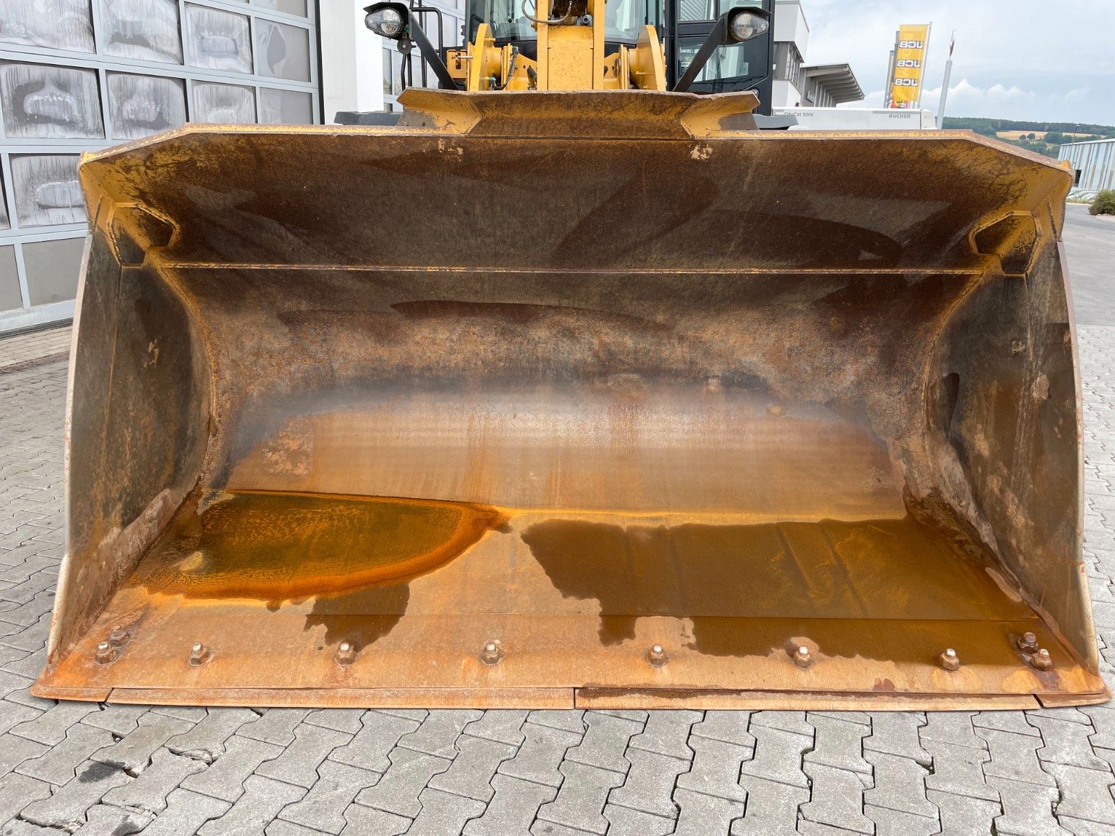 Fahrzeugabbildung CAT 962M / 8.035h / Schaufel