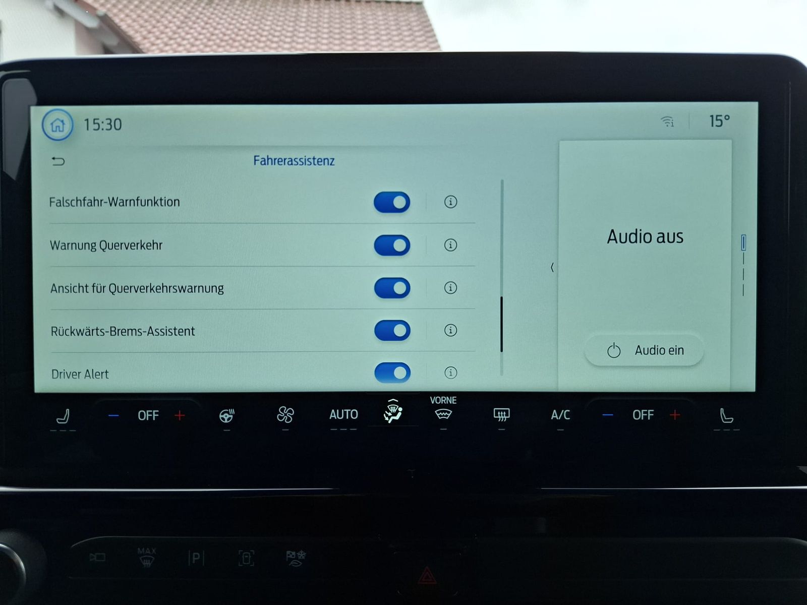 Fahrzeugabbildung Ford Tourneo Custom L1 Titanium X MATRIX*STANDH.*AHK