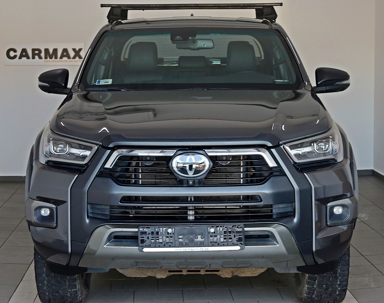 Fahrzeugabbildung Toyota Hilux Double Cab Invincible,ACC, Navi,Rollo, AHK