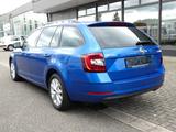 Skoda Octavia Combi 1.6 TDI DSG Style*LED*Climatronic* - Skoda Octavia: 1.6