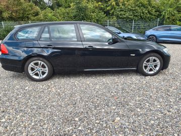 BMW 320 - 6