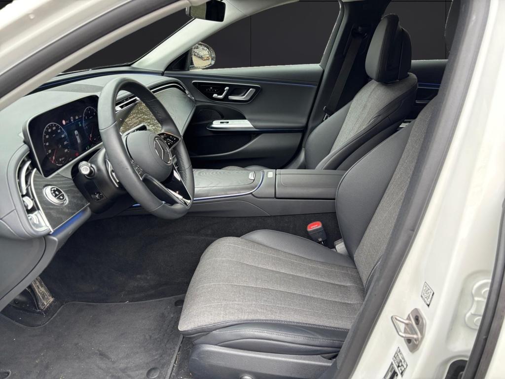 Mercedes-Benz E 220 d 4MATIC T-Modell Avantgarde*Airmatic*AHV