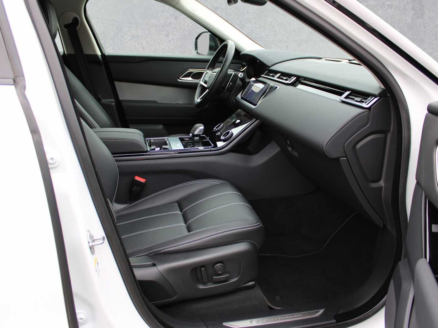 Fahrzeugabbildung Land Rover Range Rover Velar Diesel D300 R-Dynamic SE
