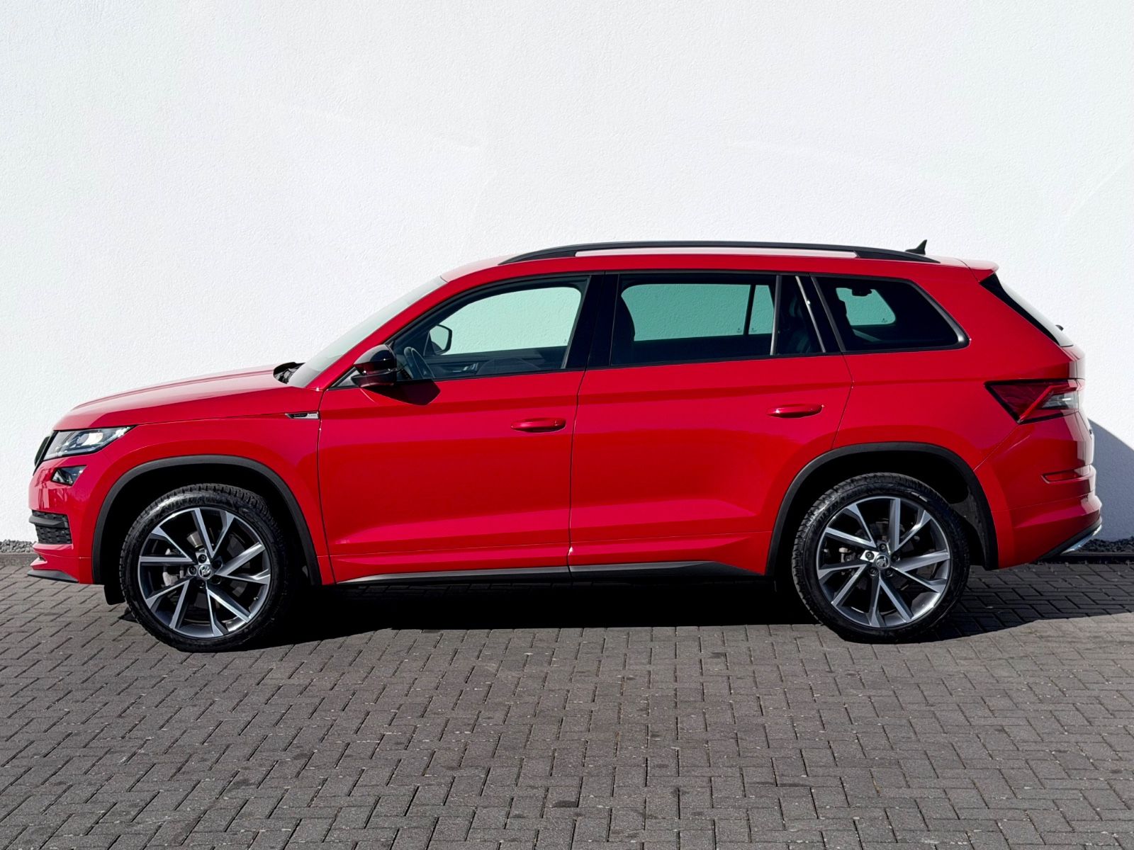 Skoda Kodiaq Sportline 2.0 TSI DSG 4x4 /NAVI/LED/AHK/ foto 8