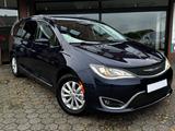 Chrysler Pacifica 3.6 / TOURING/ SHZ / NAVI / TV - Chrysler aus 2018